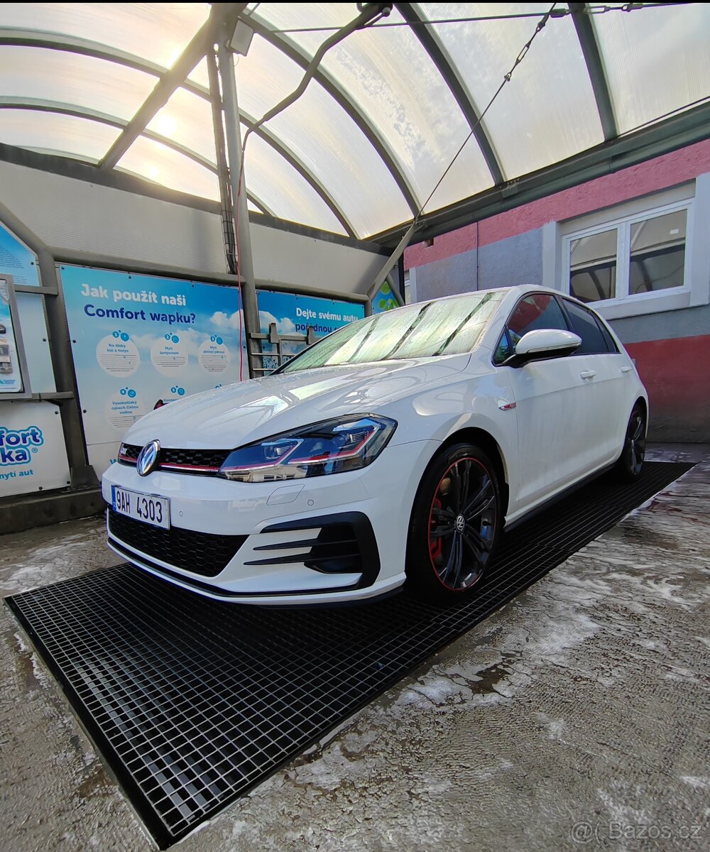 VW Golf VII Gti Performance - 4