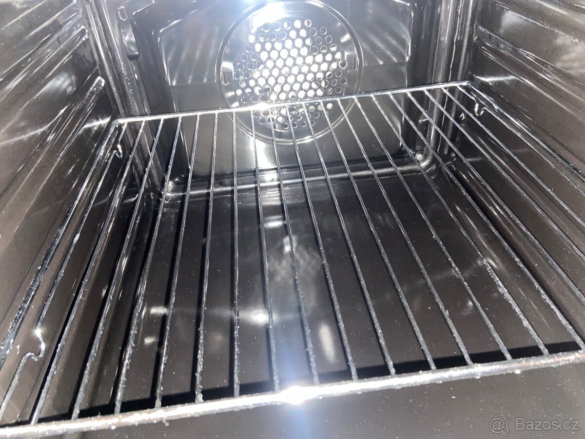 Vestavěná trouba MORA - 4