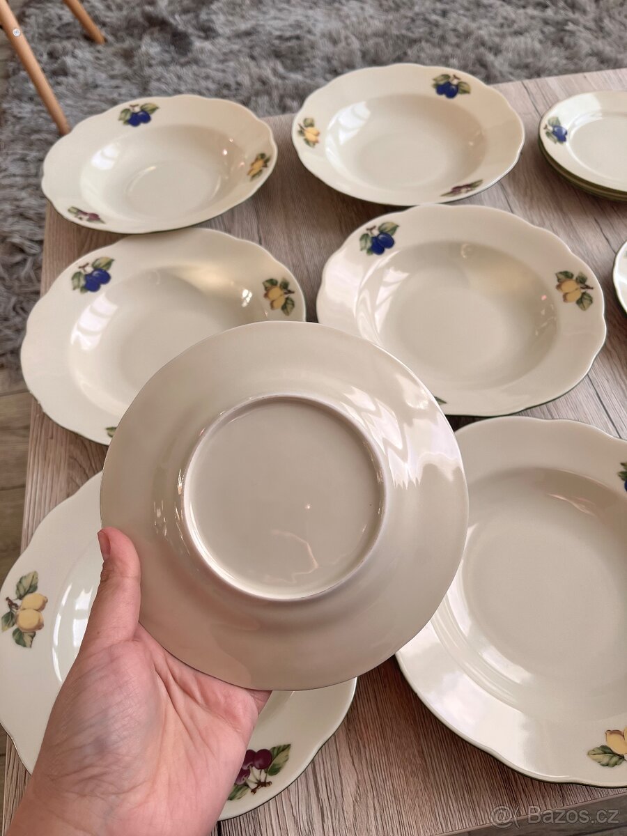 Talíře - 4