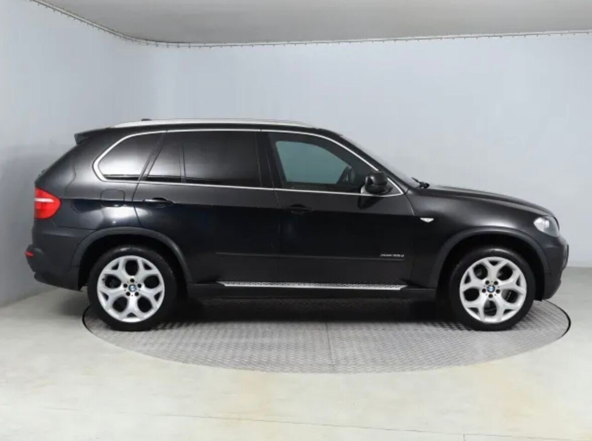 BMW X5 E70 35D M57 PLNÁ VÝBAVA - 4