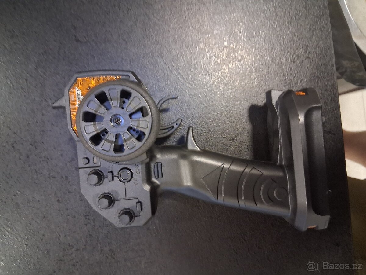 RC model Stadium Truck - 4