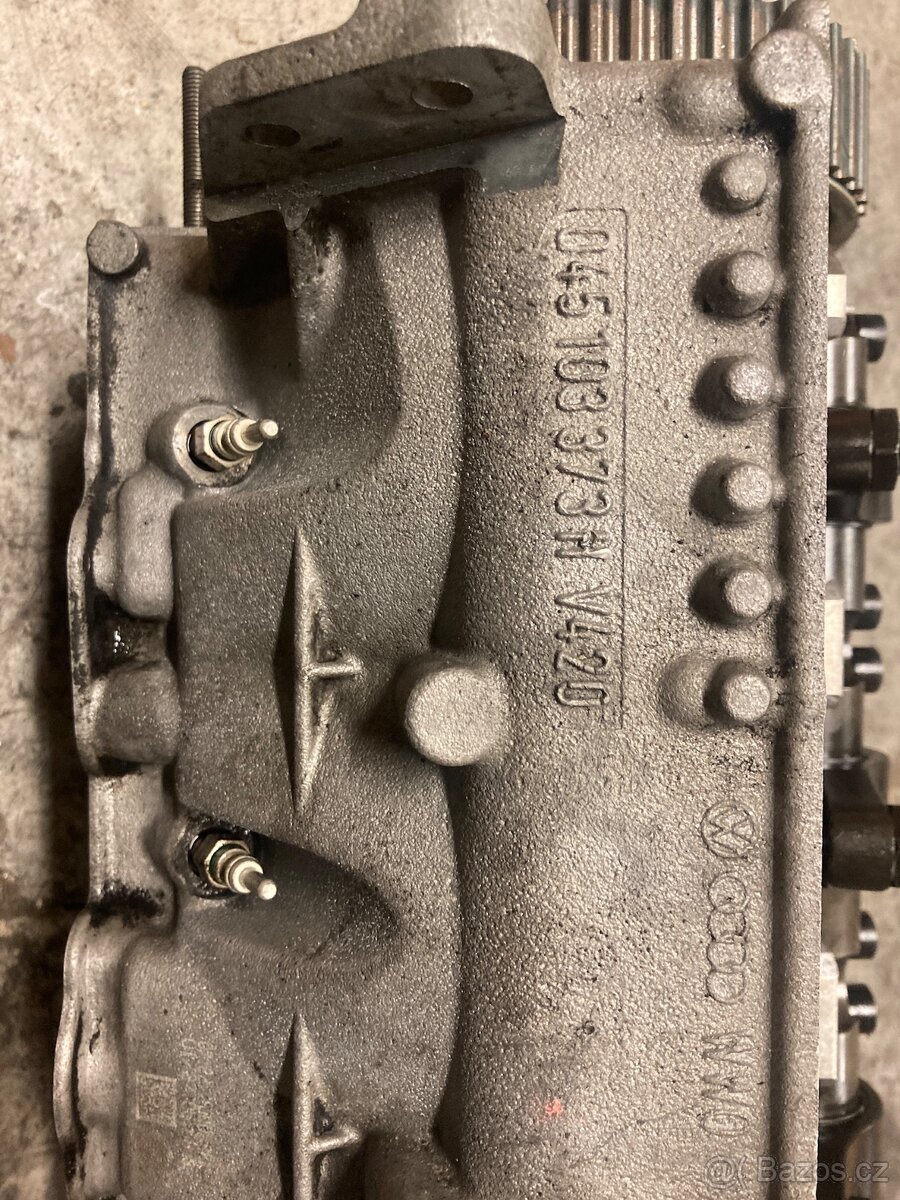 Hlava motoru 1.4tdi - 4