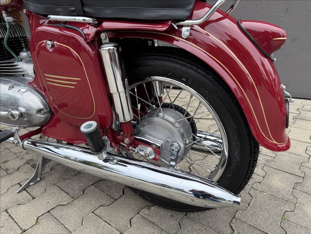Jawa 350/354 Panelka 1965 - 4