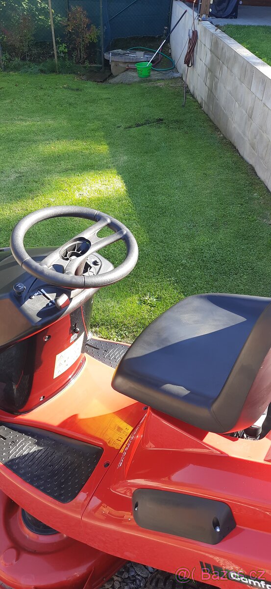 Prodám zahradní traktor Al-KO r.v.2022 - 4