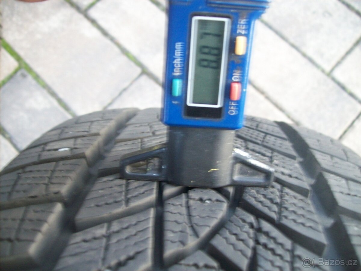 sada zimní GY na Karoq Sportline 215.50.18 92V - 4