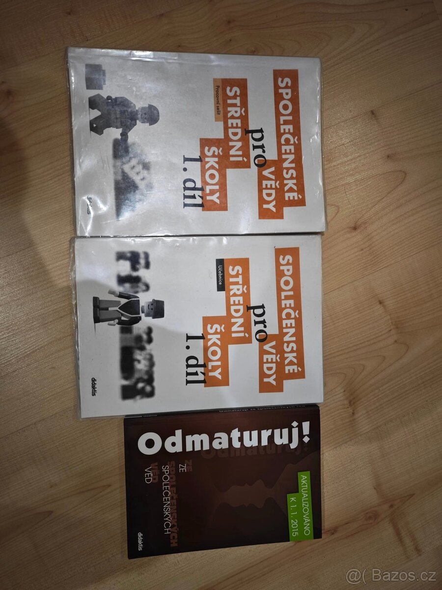 Velké množství učebnic pro střední školy - 4