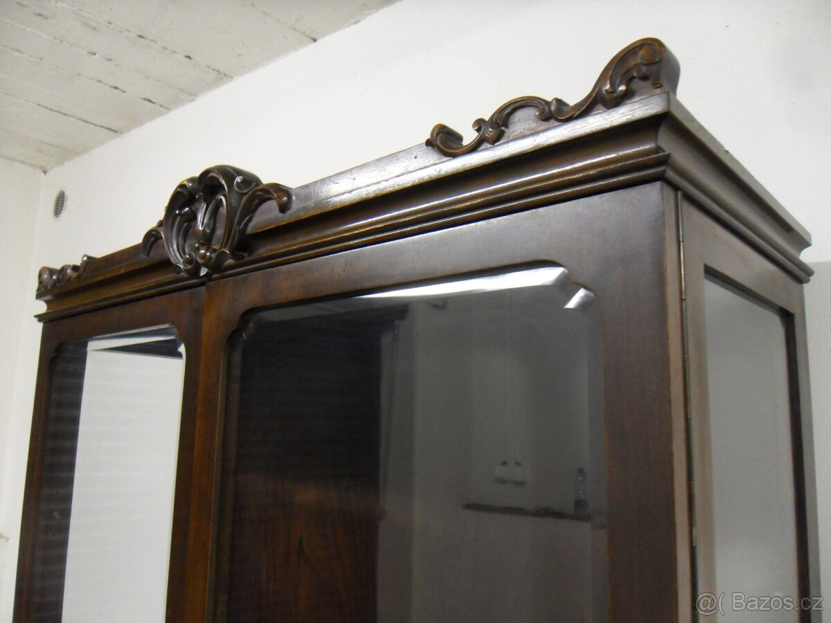 Starožitná skříň, skleník, knihovna, vitrína - 4