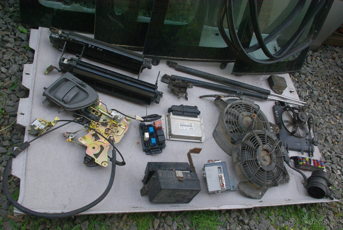 Díly Hyundai H1 - 4