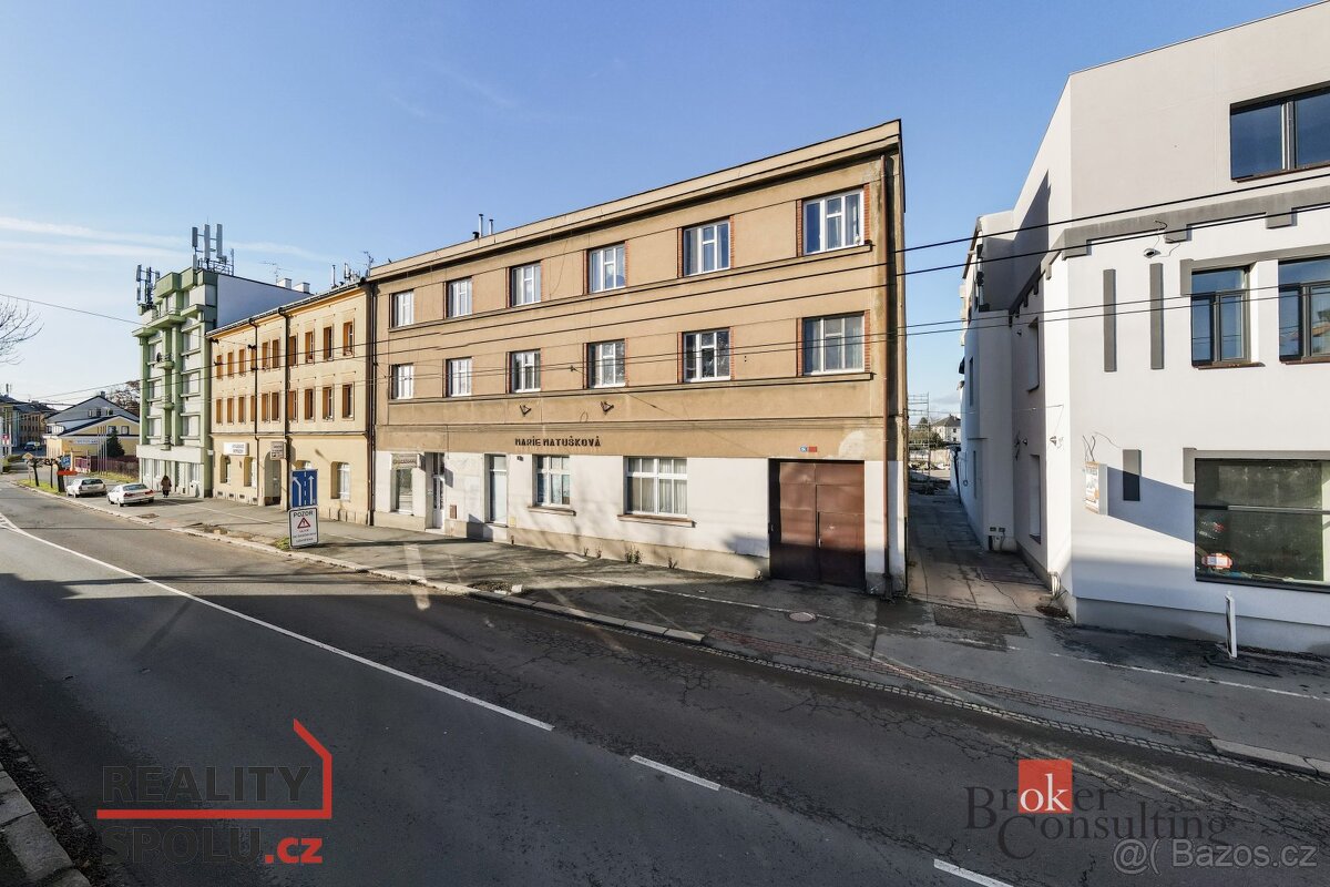 Prodej, komerční/činžovní dům, 536 m2, Pražská třída 7/64, K - 4