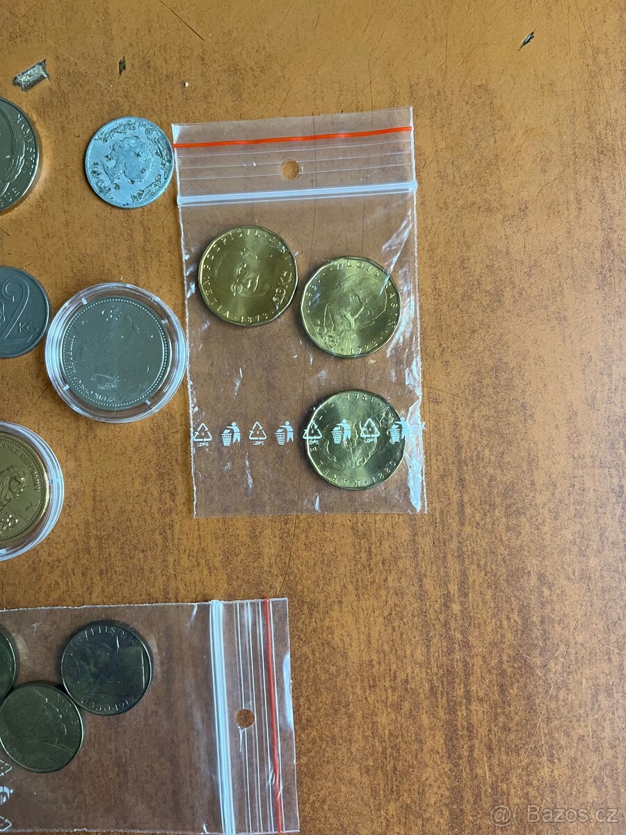 Různé mince - 4