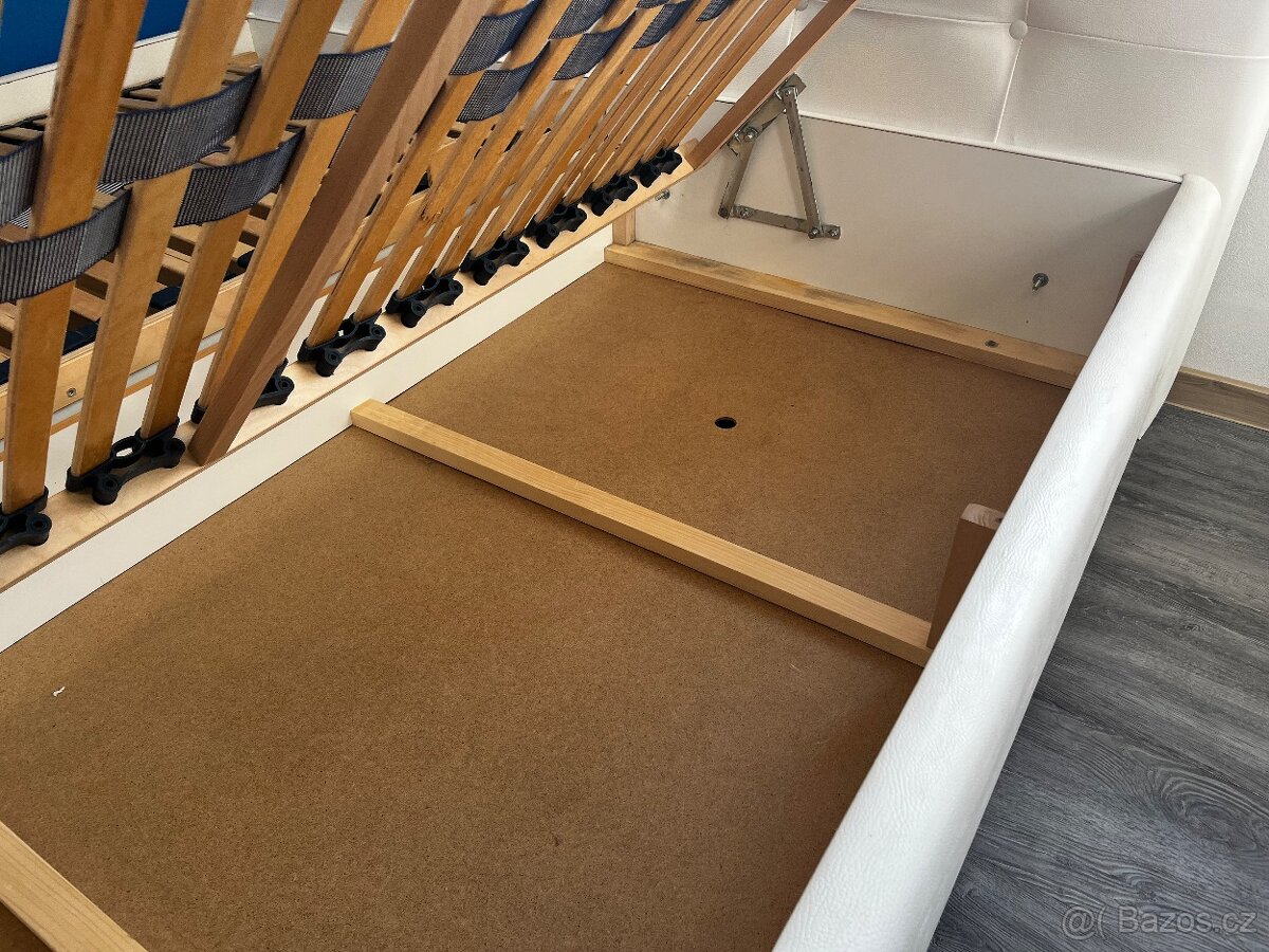 Manželská postel 180x200 - 4