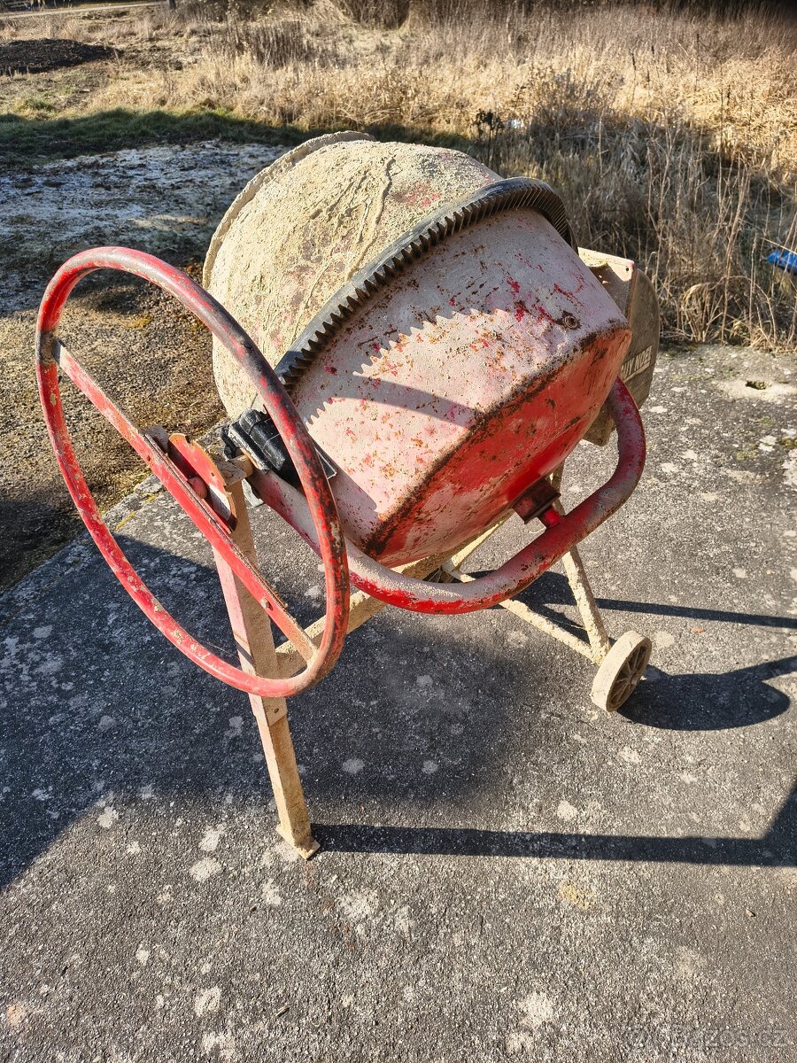 Starší míchačka - 4