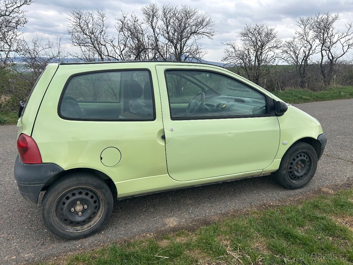 Renault twingo 1.2 benzín - 4