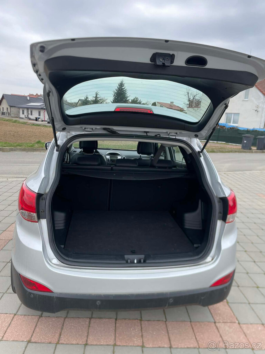 Hyundai ix35 1.6 gdi (99 kw) 2012 - 4