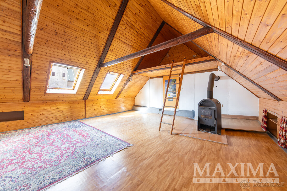 Dům 4+1 o ploše 290 m2 - Šternberk, Šternberk - 4