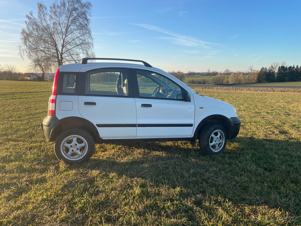 Fiat PANDA 1,2 4x4 - 4