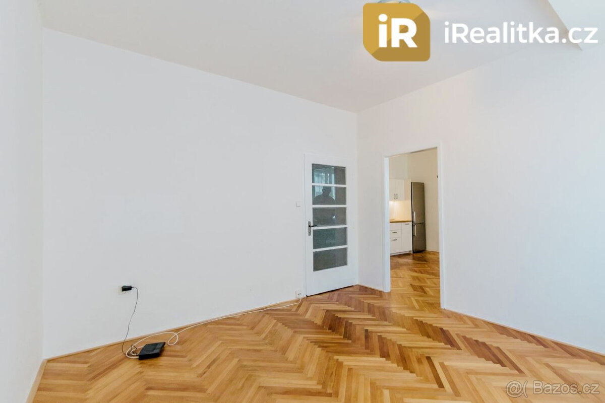 Prodej bytu, 2+kk, 49 m², Hradec Králové - 4