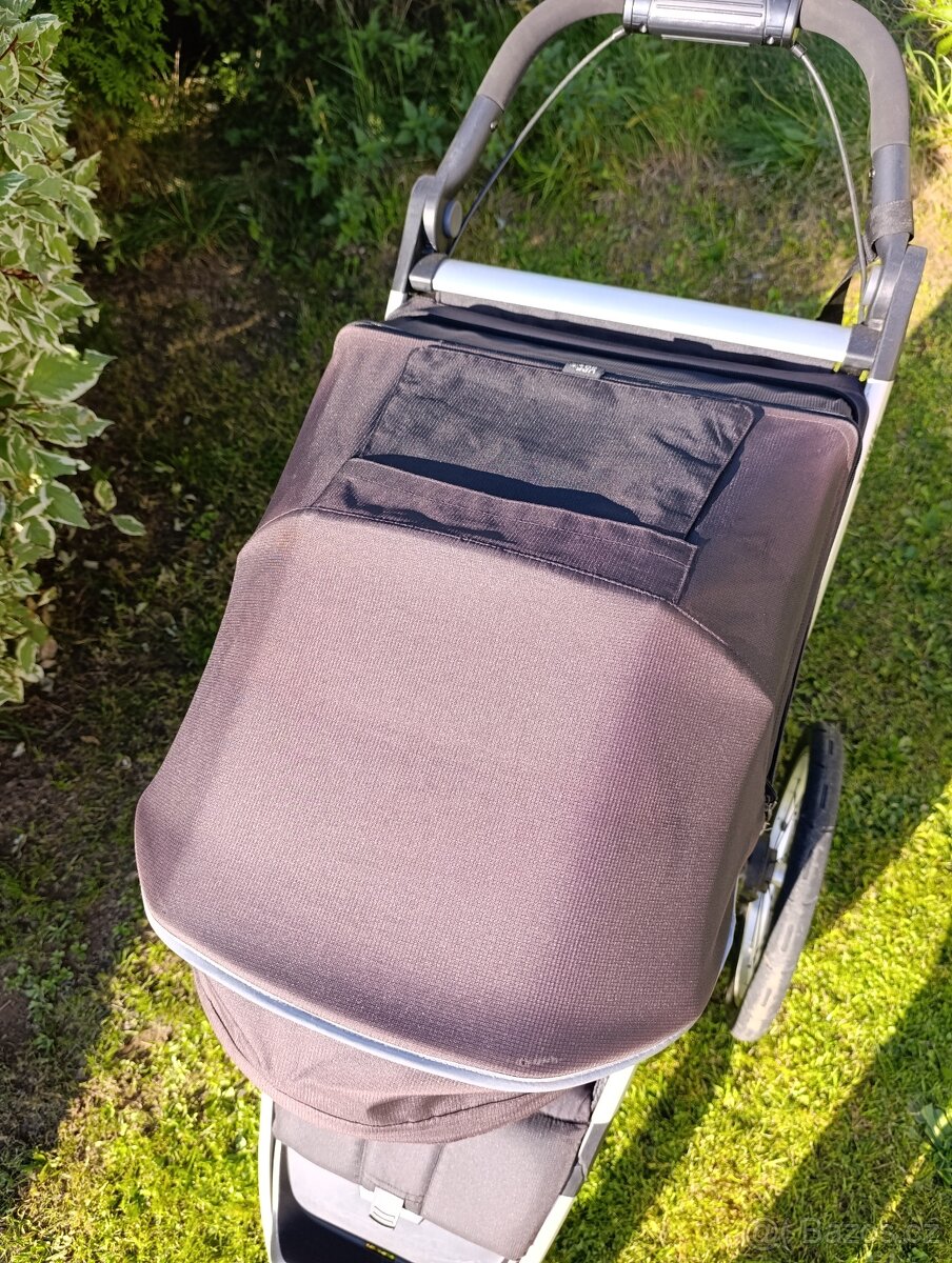 Sportovní kočárek Thule Glide 2 Jet Black 2021 - 4