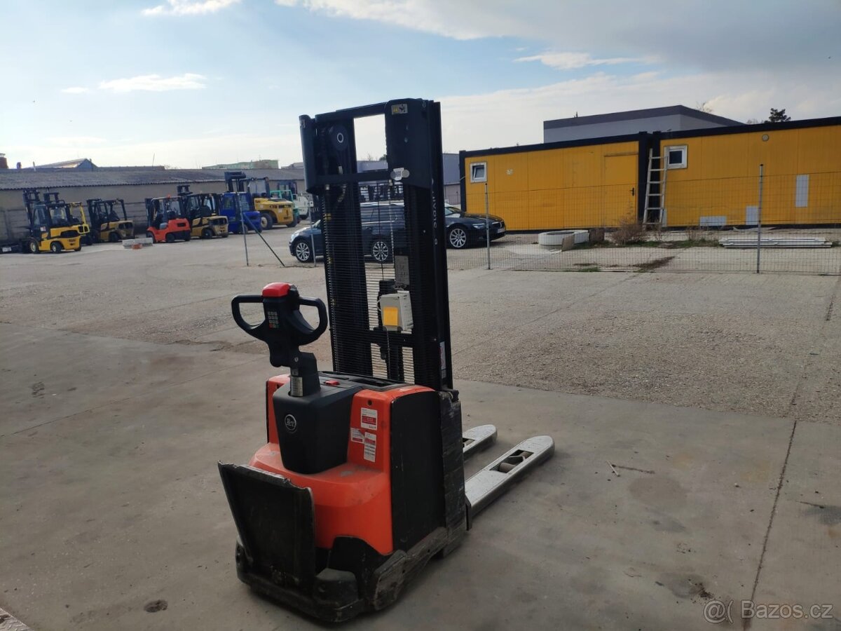 BT SWE120, výška zdvihu 415 cm, rok výroby 2015 - 4