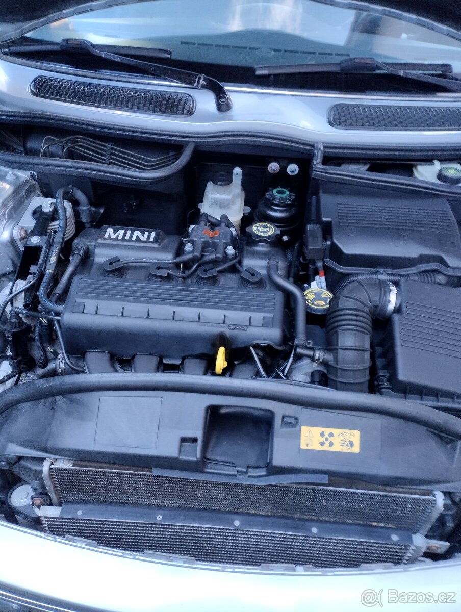 PRODAM BMW MINI COOPER 1.6.I.M.2004 STK+EM 2027 - 4