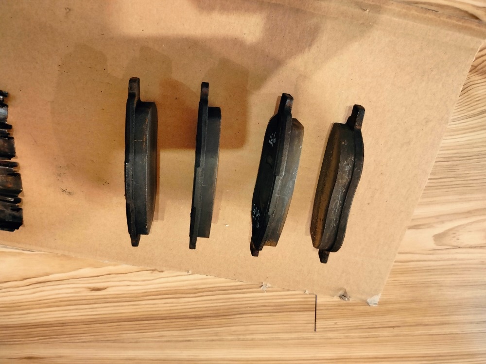 Brzdové destičky přední pro Citroen/Peugeot - 4