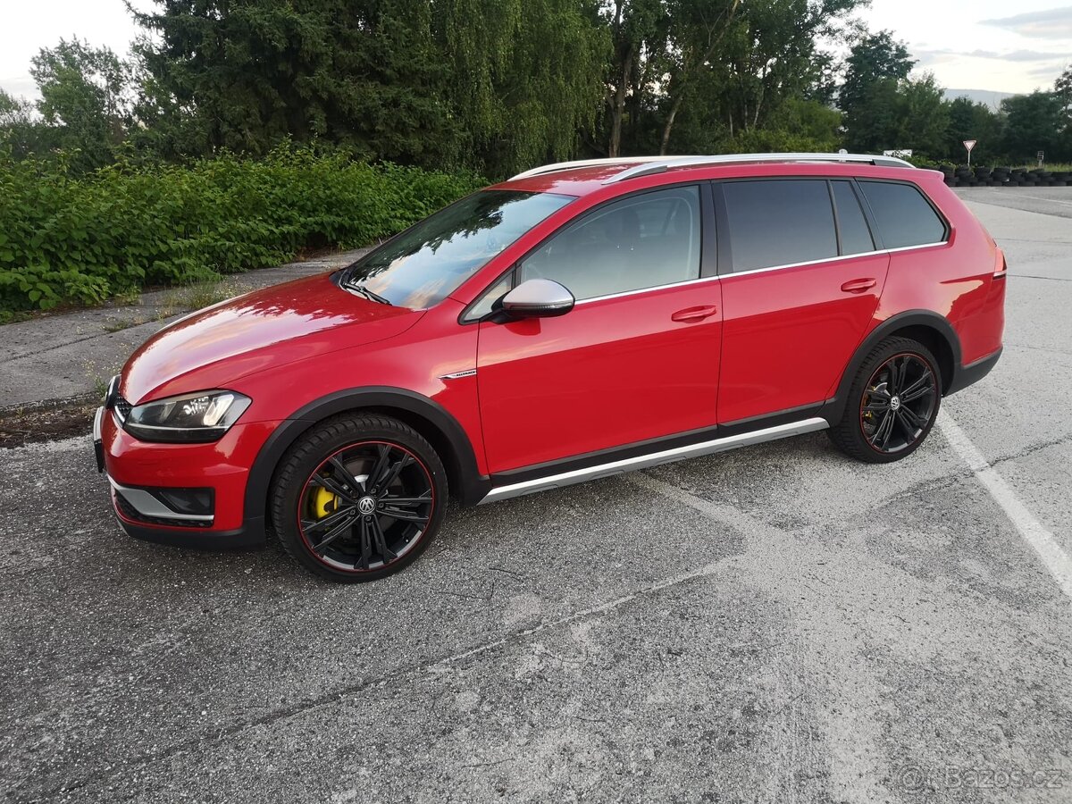 Volkswagen Golf VII Alltrack 2.0 TDI 4Motion - 4