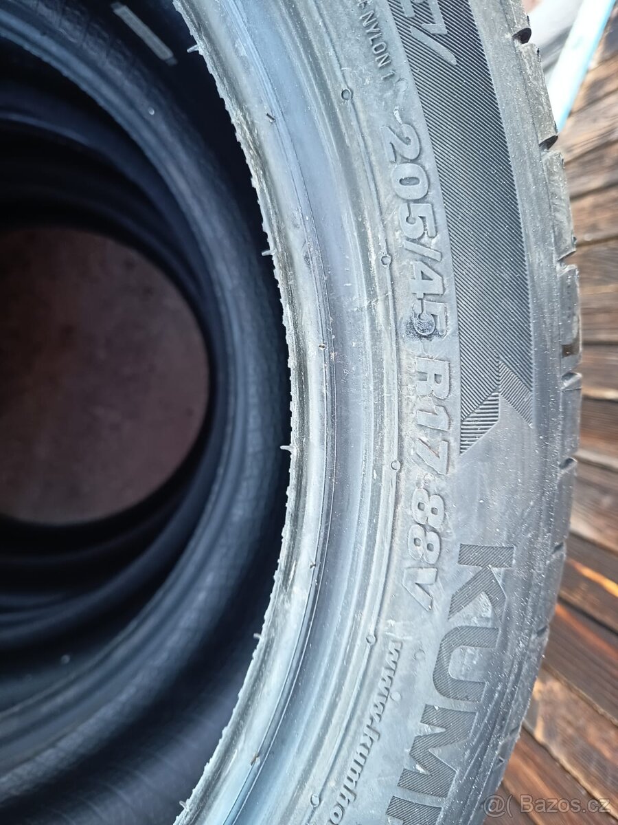 205/45 R17 88V Kumho letní - 4