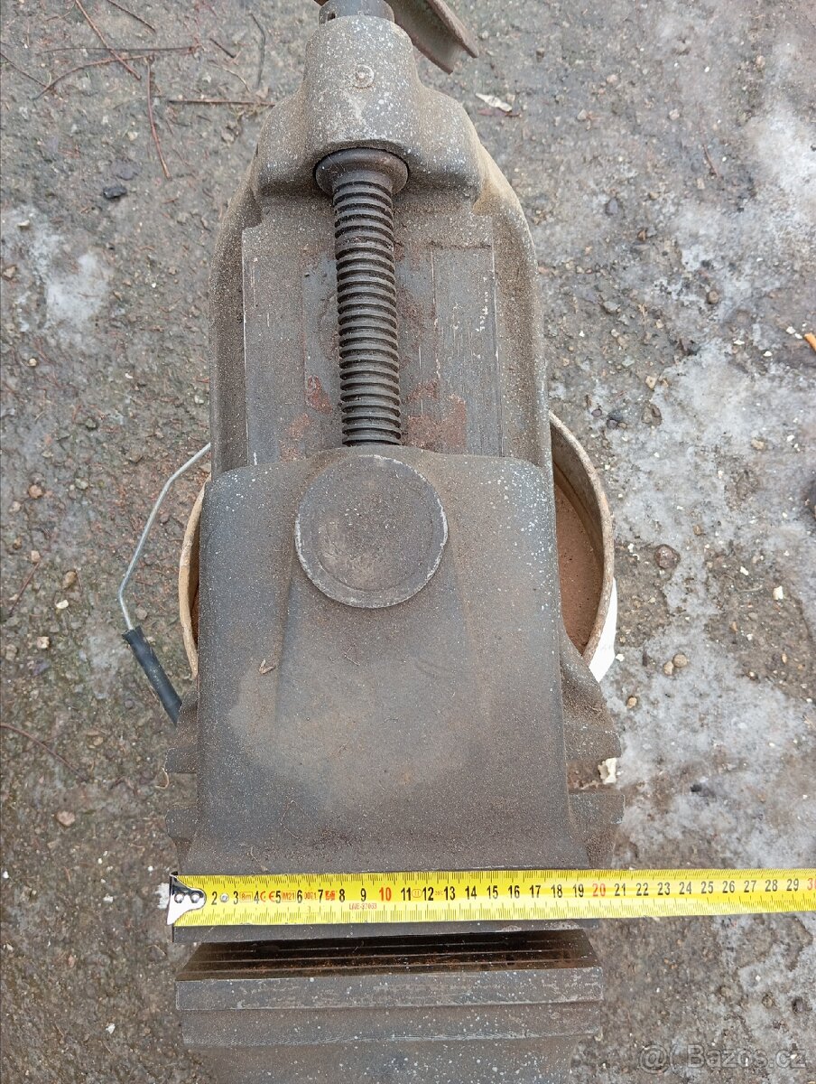 Strojní svěrák - 4