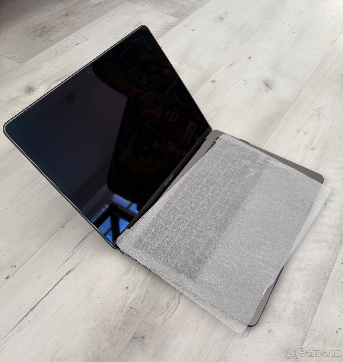 Apple MacBook Air 2020 - 4