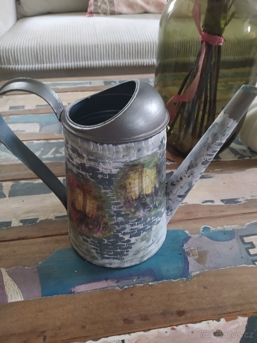 NOVÁ PLECHOVÁ KONVICKA - 4