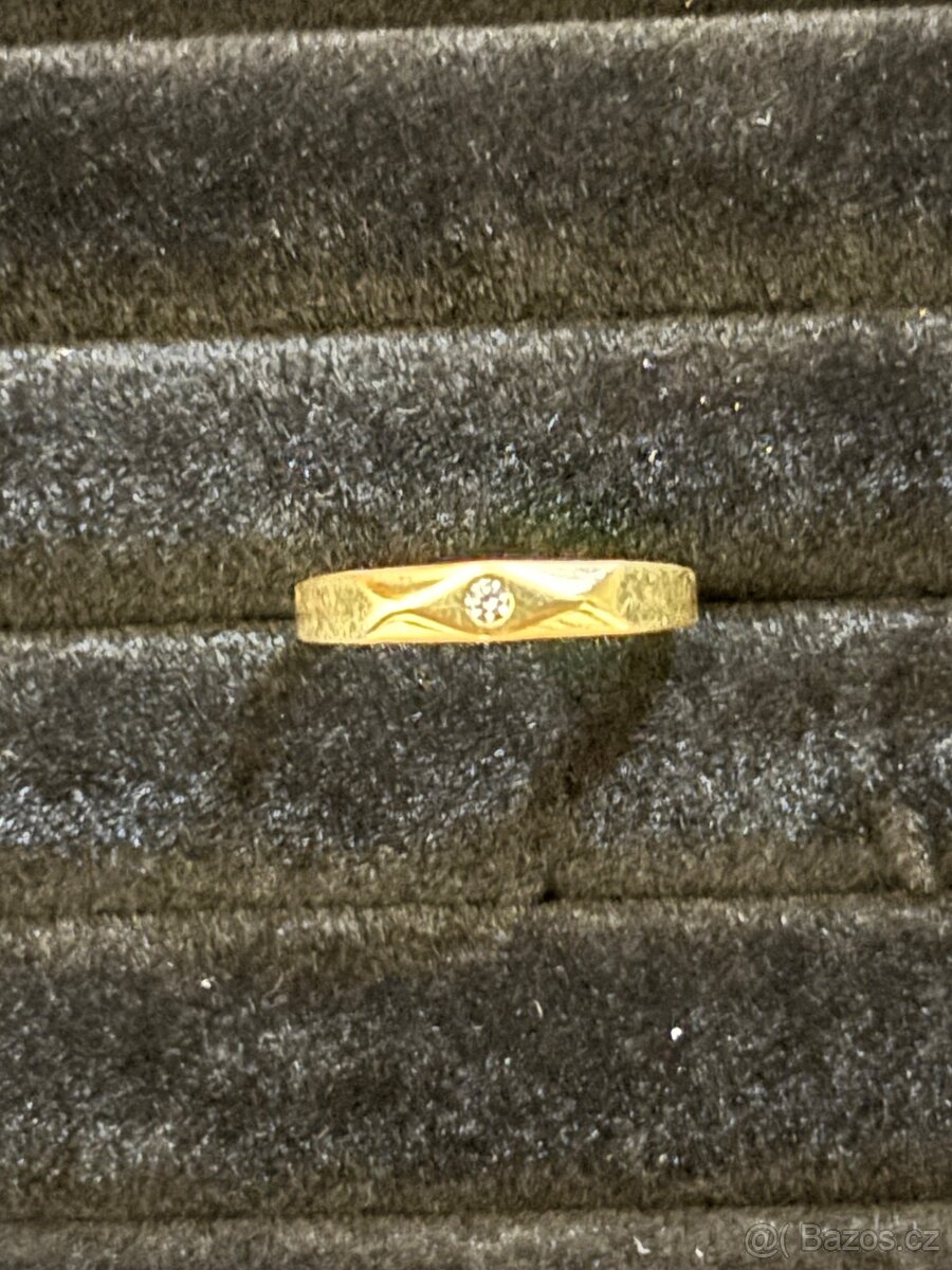 Zlatý dámský prsten 14 kt. 585 váha 1,39g zlato - 4