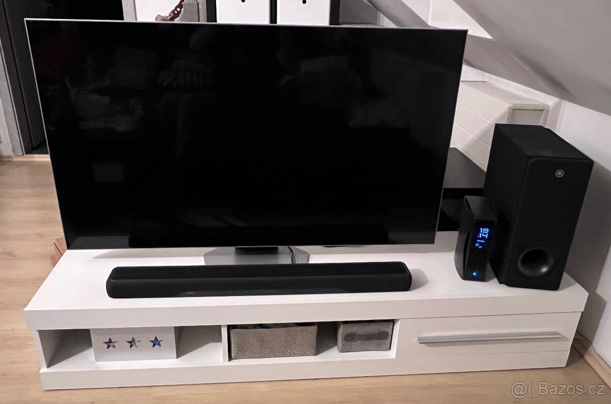 Stolek pod televizi - 4