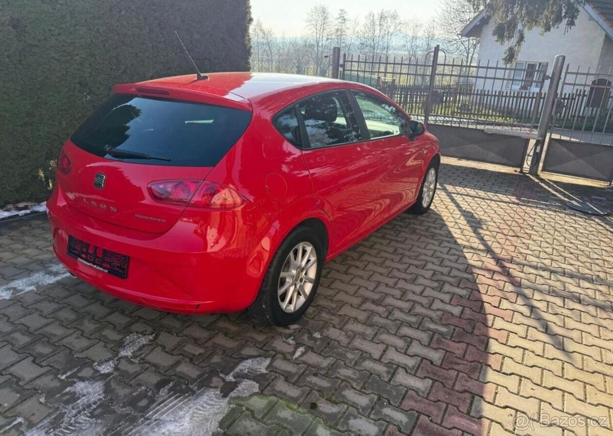 Seat Leon 1,2 TSi/77 kw pravid.servis benzín - 4