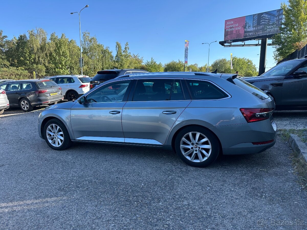 Skoda Superb 2021 - 4