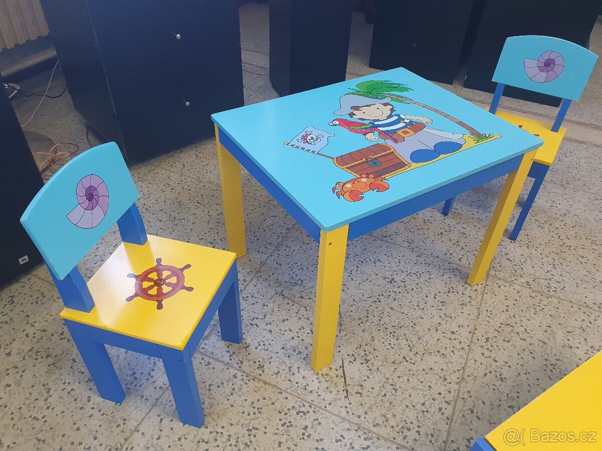 Dětská sestava nábytku - 4