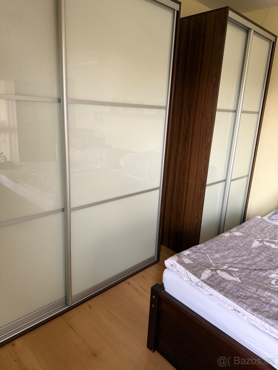 Šoupací skříň mělká - 4