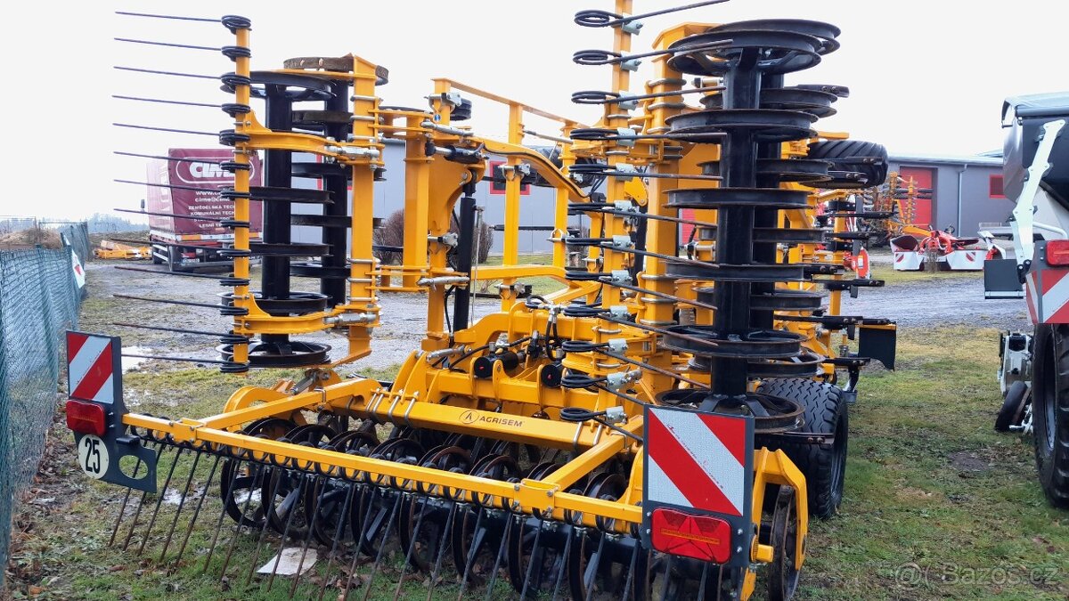 Prodám kultivátor AGRISEM Vibromulch 6m - 4