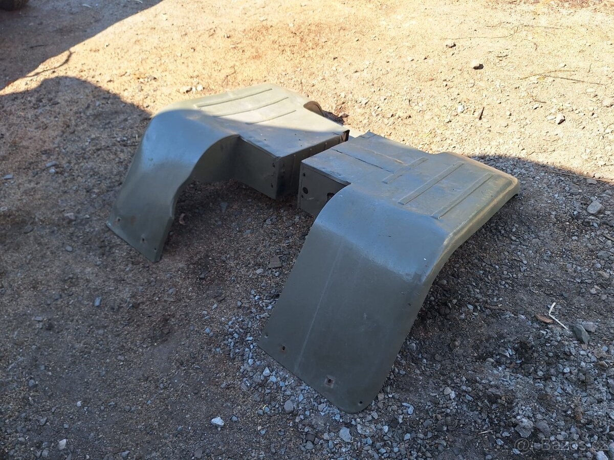 Blatníky praga v3s - 4