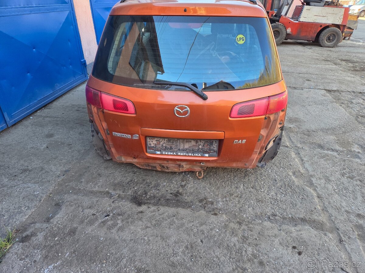 Mazda 2 - 4