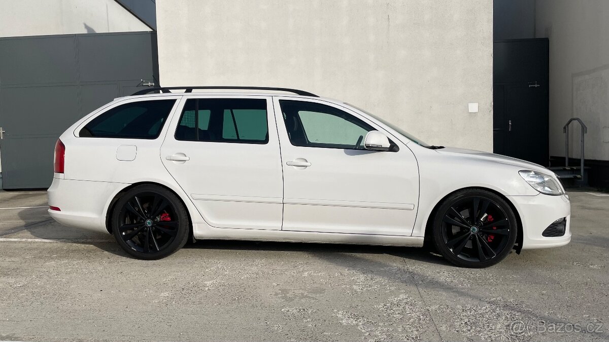 ŠKODA OCTAVIA 2.0TDi RS 125kW 1.MAJITEL - 4