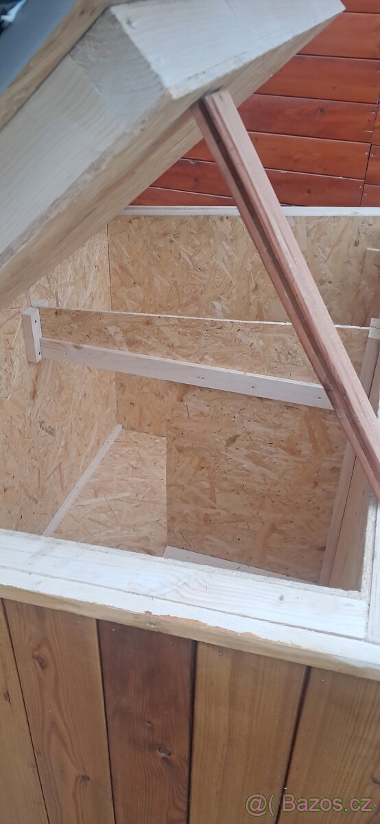 Zateplená psi bouda - 4