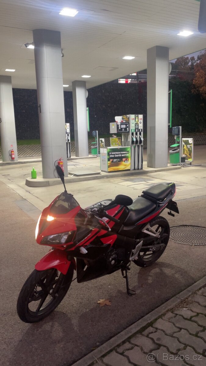 Motorka honda cbr 125 2010 - 4