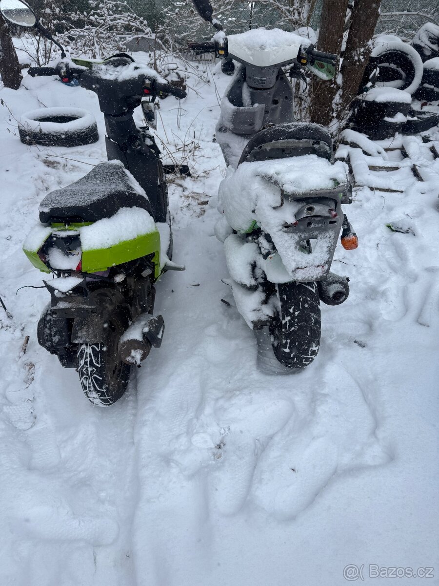 Prodám 2 skutri - 4