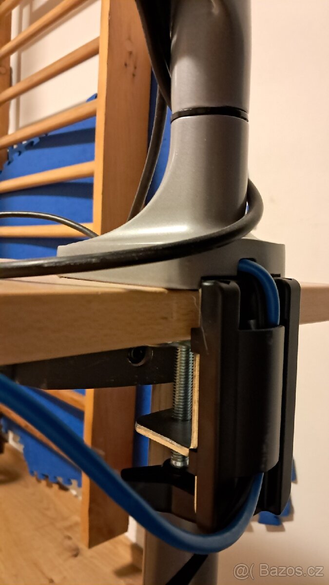 Držák na monitor - 4