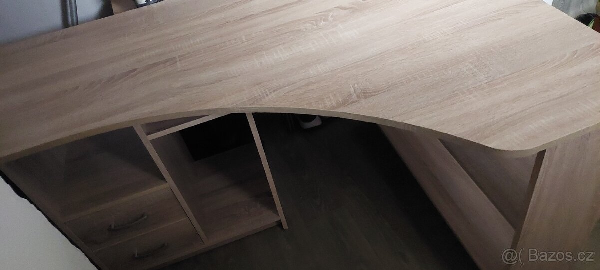 Dětský psací stůl - 4