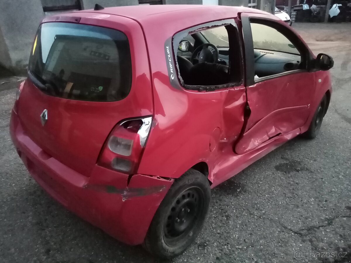 Renault twingo II / 2 - 1.1 , 56 kw , r.v 2009 - 4