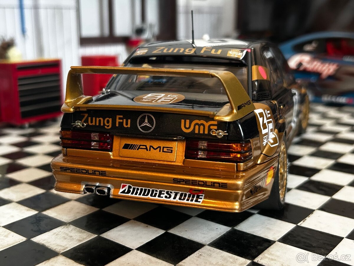 Mercedes 190e AutoArt 1:18 - 4