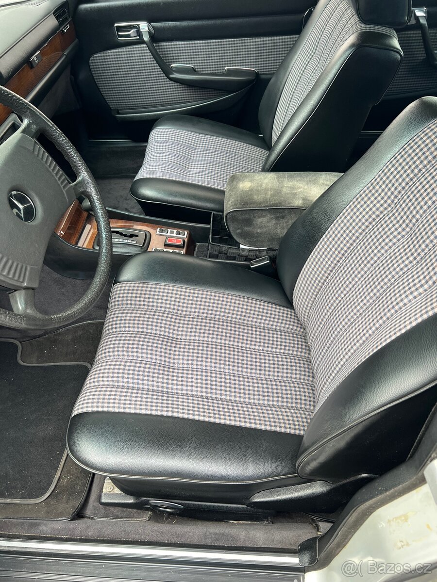 Mercedes-Benz 280 SE - 4