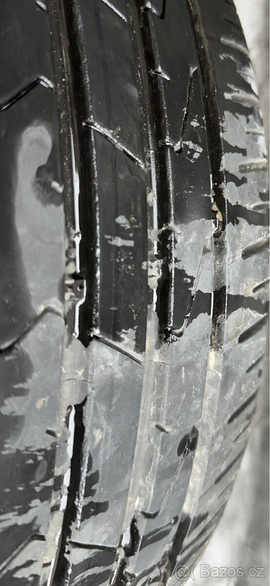 Pneu 195x50 r15 Hankook - 4