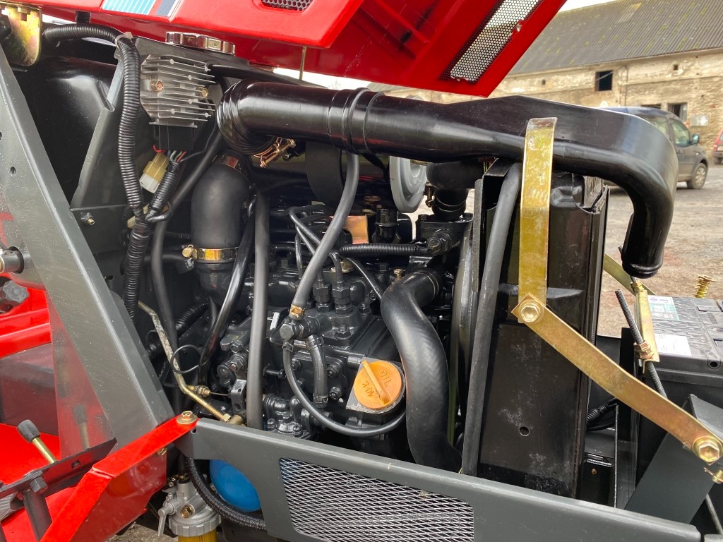 Japonský traktor Yanmar KE-3D, profesionální repas - 4